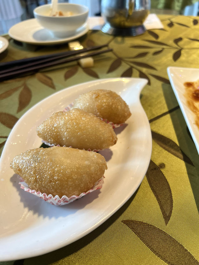 無敵維港靚景下飲餐茶