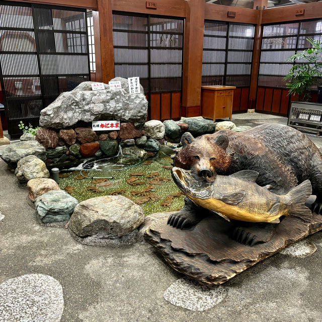 【札幌・札幌駅】鮮度抜群な蟹を食べられる老舗店「札幌かに本家 札幌駅前本店」