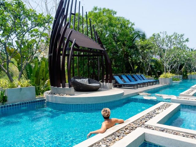 Mida De Sea Hua Hin ตอบโจทย์คนชอบว่ายน้ำ