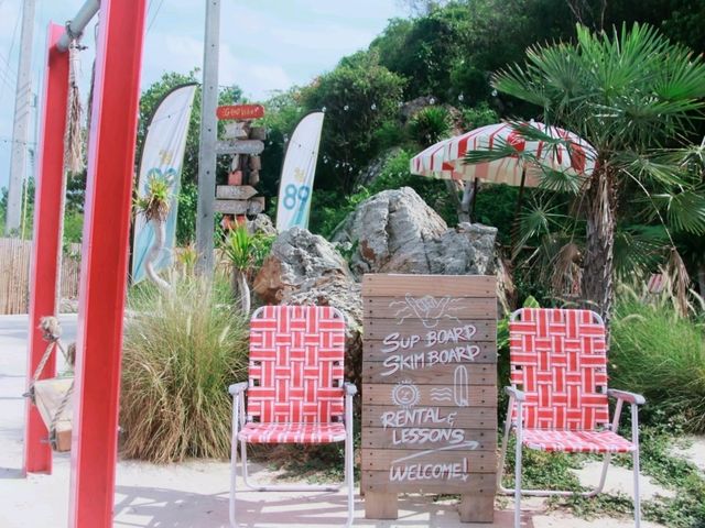 หลบร้านที่ร้าน Vibe bar เกาะล้าน