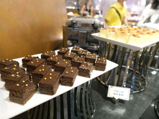 獨樂樂生蠔蟹腳暴肥餐