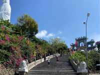 Chua Linh ung tample