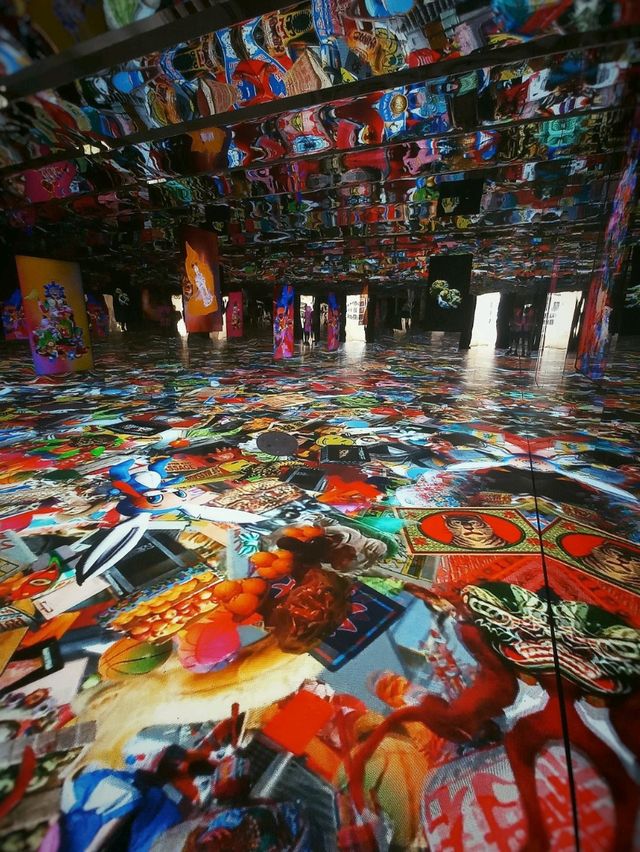 people mountain people sea 展覽