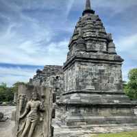Lumbung temple