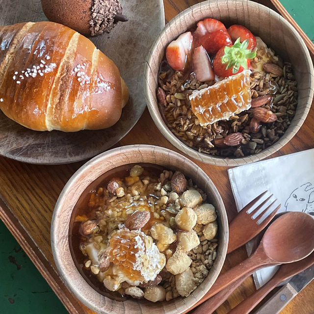 最近大流行り中のギリシャヨーグルトが食べれるお店"DOTORI"🥣