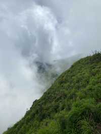 ฤดูฝนที่เปรโต๊ะลอซู จ.ตาก ⛰️🌧️🌿🥾