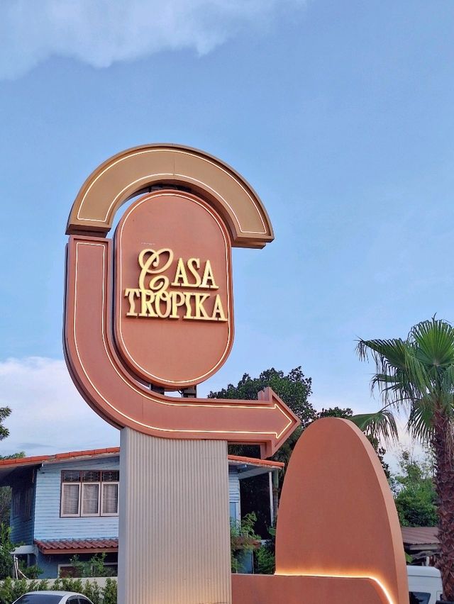 Experience Tropical Vibes @CASA TROPIKA 🌴🌊