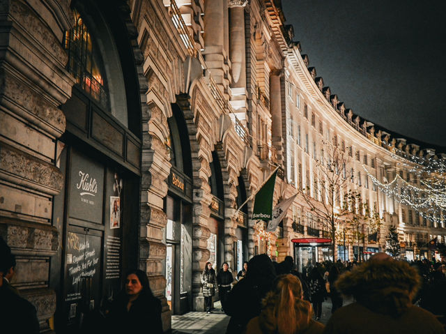 Backpacking Through London: A Night on Oxford Street