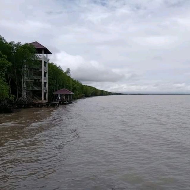 ชมหาดทรายดำในช่วงน้ำขึ้น✨️