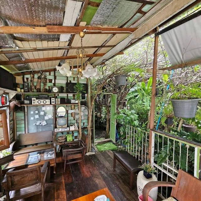eight de klong คาเฟ่