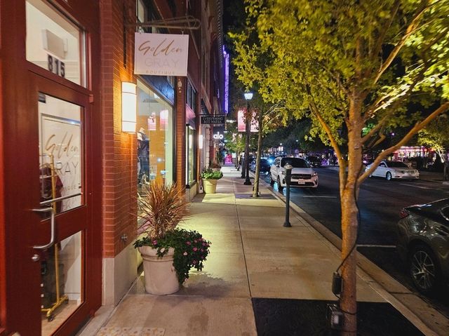 A nightout at Market Street, The Woodlands at Texas