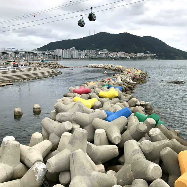 釜山松島䌫車-欣賞壯麗的海岸和釜山市美景