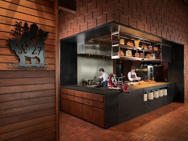 “Seasons 27” ร้านอาหารวิวเมืองขอนแก่น
