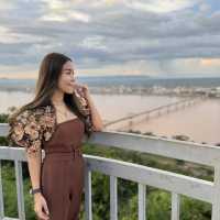 วัดพูสะเหล้า วัดที่มีมุมมองที่สวยที่สุดของปากเซ