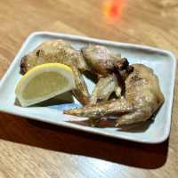 【大阪・梅田】焼鳥や炭焼きが旨いレトロな居酒屋「純酒場 オキタヤ 梅田店」