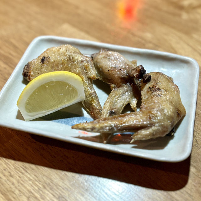【大阪・梅田】焼鳥や炭焼きが旨いレトロな居酒屋「純酒場 オキタヤ 梅田店」