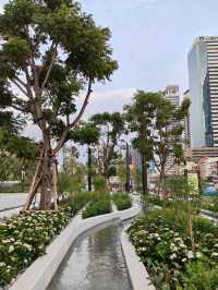 Parade mall สาขาใหม่