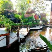แวะทานอาหารที่ ครัวบ้านขวัญ ก่อนเข้าเพชรบุรี