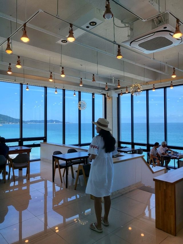 영덕 동해바다뷰가 멋진 대형카페