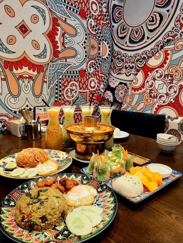 THAI FOODS IS ALWAYS A GOOD IDEA!