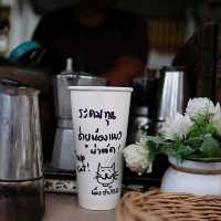 泰國清邁_กาแฟหม้อต้มของฉัน My moka coffee_樹下胖卡咖啡車