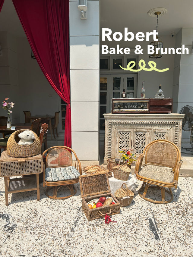 Robert Bake & Brunch Café