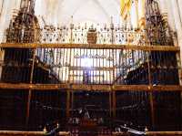 大教堂博物館 = 掛毯藝術館？