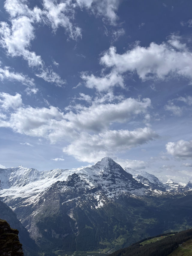 瑞士🇨🇭 ｜費爾斯特🏔️ 懸崖天空步道