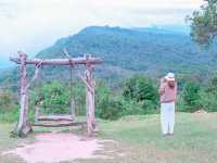 รับลมหนาว ตื่นเช้ามาดูหมอก ณ ผาหัวนาค