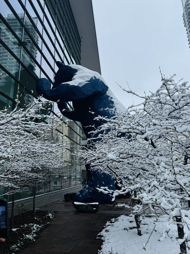 An iconic Blue Bear in Denver!