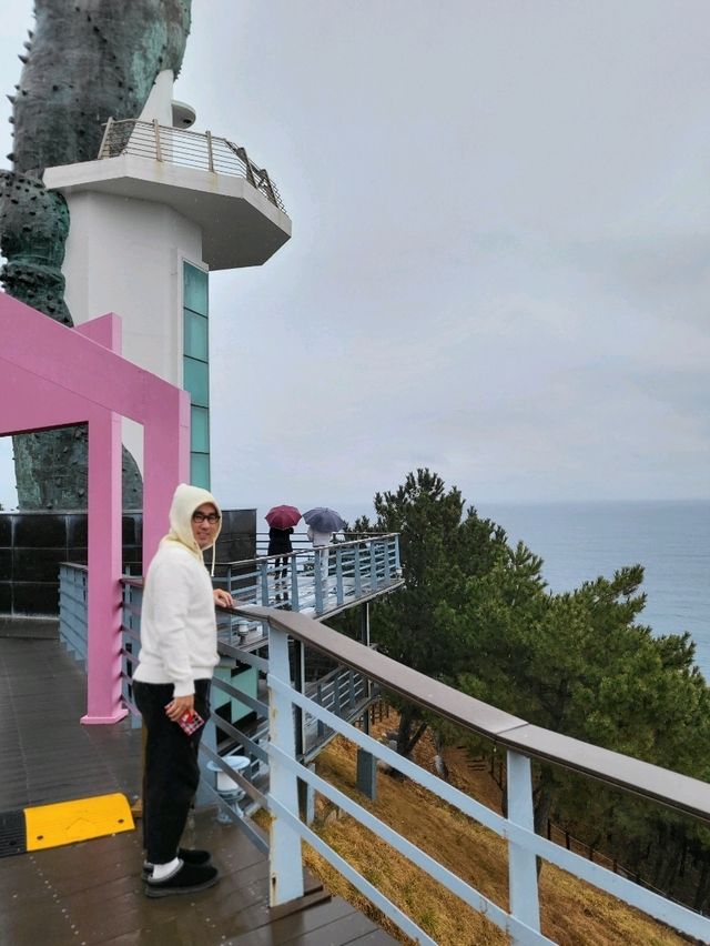 창포말등대가 있는 영덕 해맞이공원