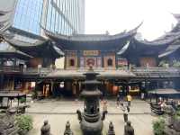 Luohan Temple วัดเก่าแก่กลางเมืองฉงชิ่ง