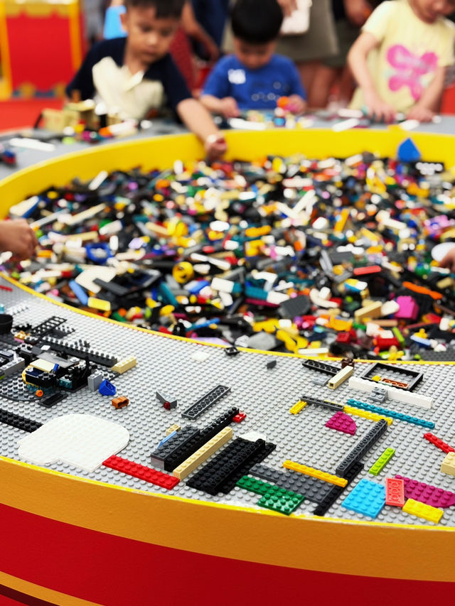 💥 Lego play some game! 