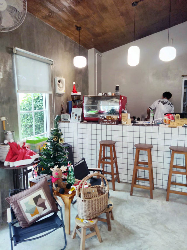 บ้าน ฮิม ฝาย