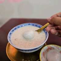หม่านถั่ง ร้านของหวานแสนอร่อย ใจกลางเมืองอุบล