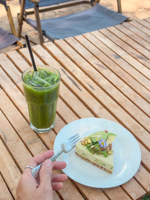 Fernpresso at lake คาเฟ่ vibe ดีย์ในเมืองเชียงใหม่