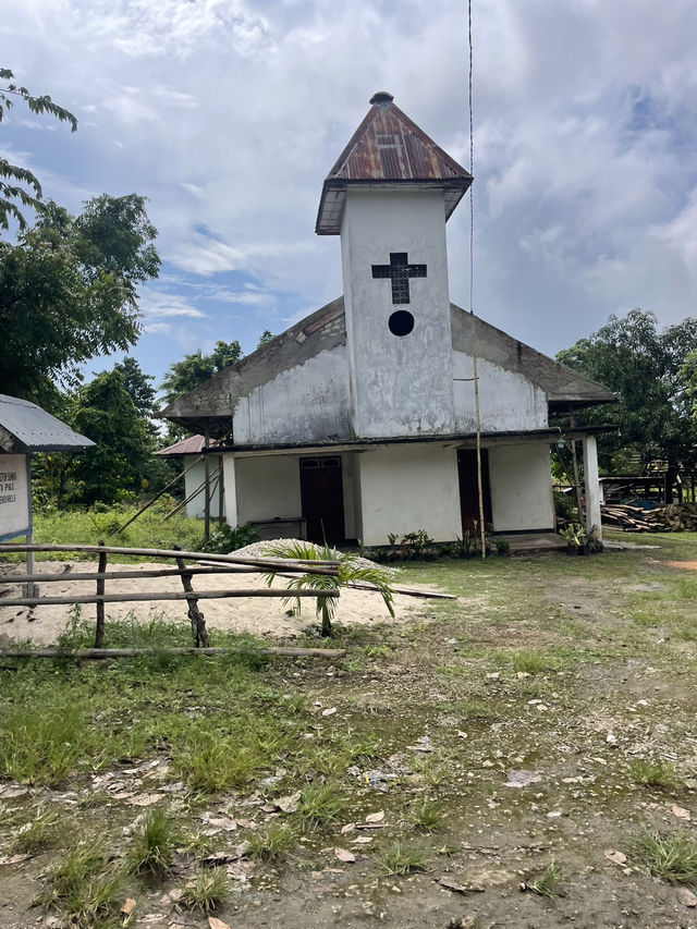 The Churches Around Tambolaka: A Look at Faith and Architecture