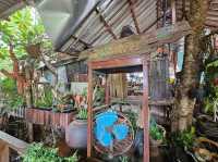 เรือมอญ ริมสวน