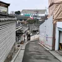 Bukchon Hanok Village (北村韓屋村)