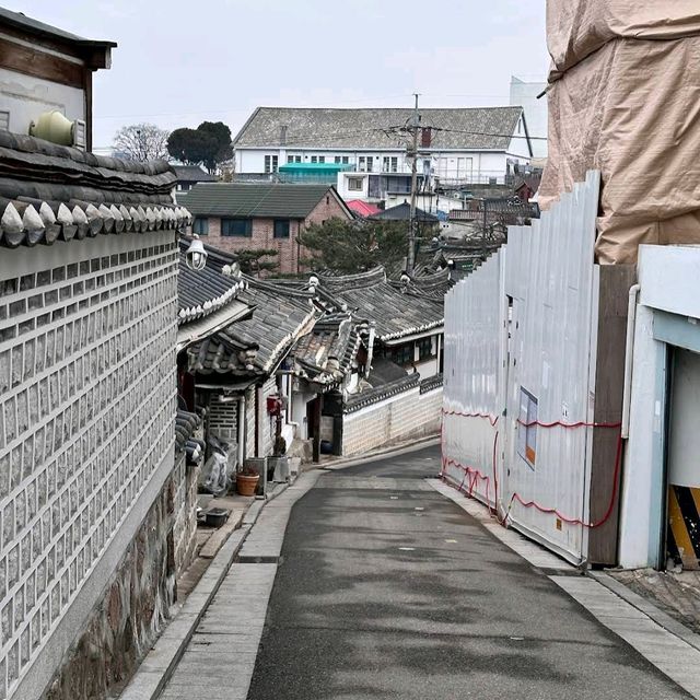 Bukchon Hanok Village (北村韓屋村)