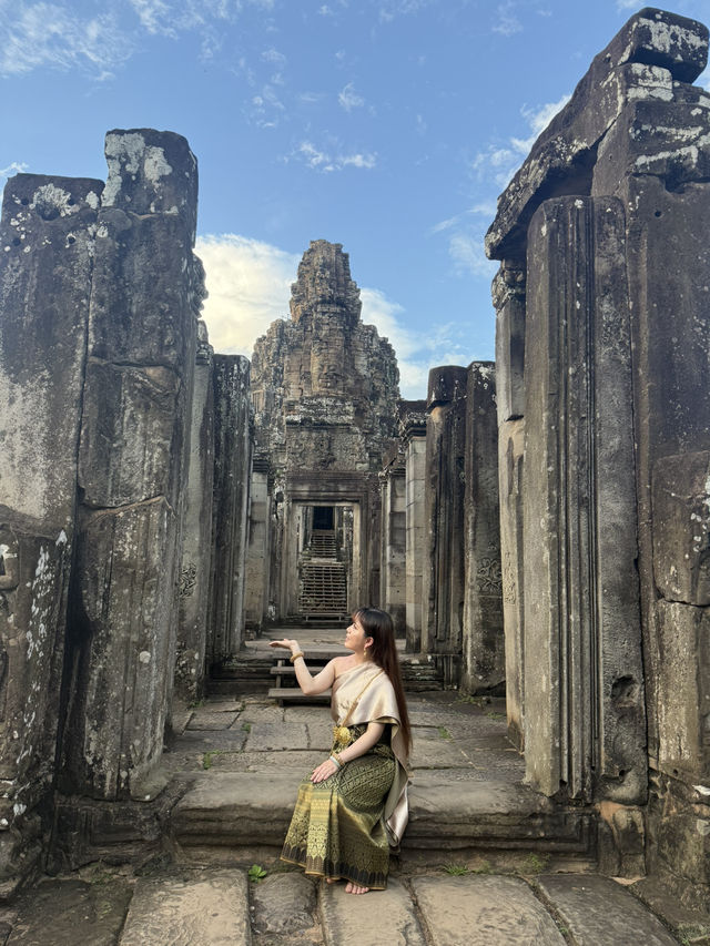 "Siem Reap Uncovered: Temples, Tastes & Nightlife"