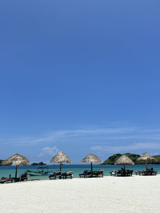 Why Tanjung Aan Beach Belongs on Your Bucket List 🏝️✨