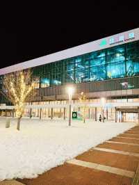 【北海道】旭川JR站、AEON Mall：交通方便，連接JR站的購物商場