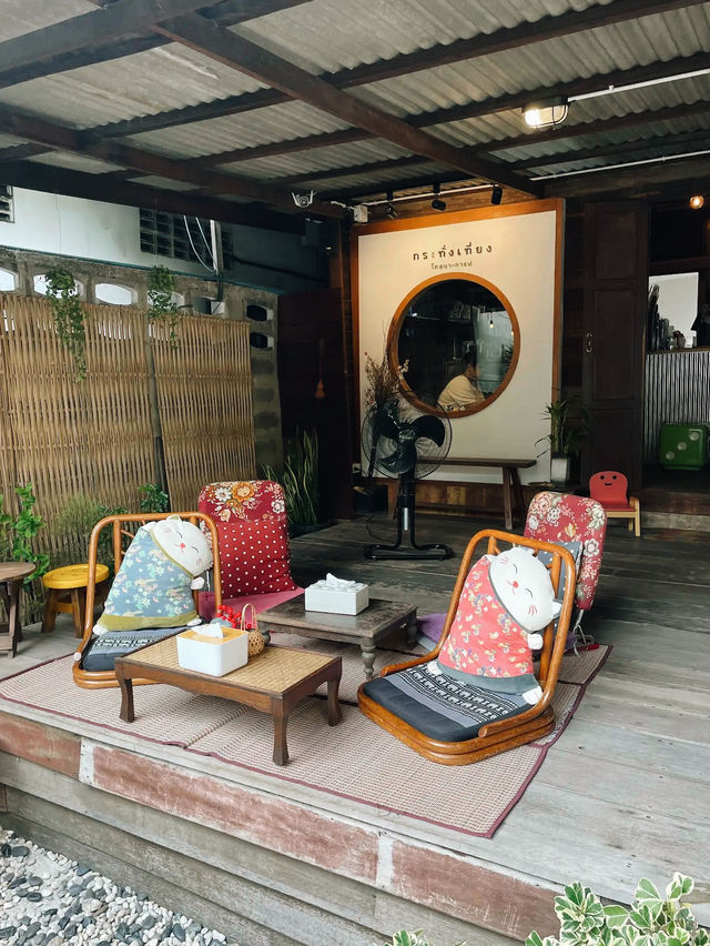 Kratangtiang Cafe in Thonglor 