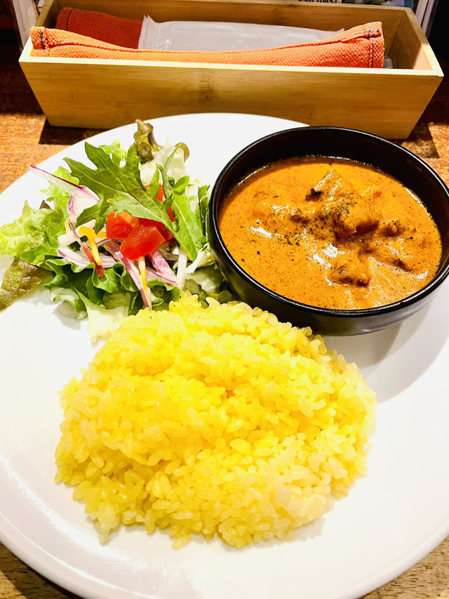 【神奈川県/藤沢　絶品！湘南のクリーミーなインド風 チキンカレー🍛】