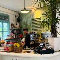 Kice food and cappucino