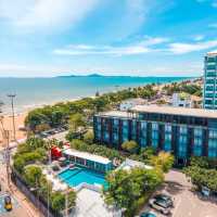 Marine Beach Hotel พัทยา 