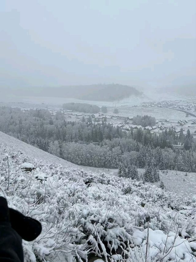 Hemu in White: A Kazakh Village Frozen in Beauty