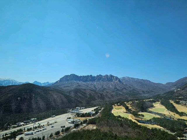 울산 바위가 보이는 고성 델피노
