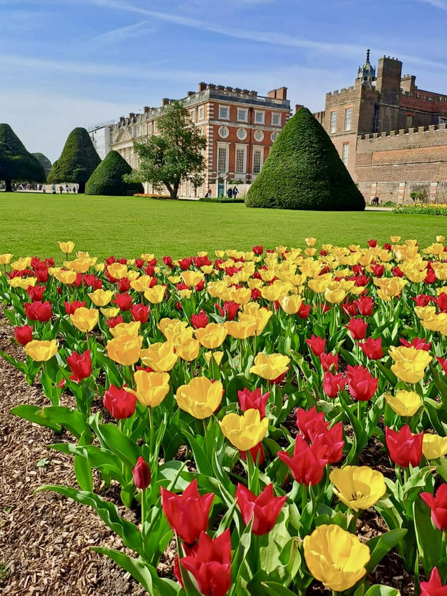 Hampton Court Palace